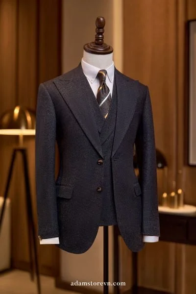 Áo vest ghi đen trơn cổ ve nhọn 1 hàng khuy - AV394