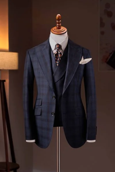 Áo vest xanh kẻ đen cổ ve nhọn 1 hàng khuy The Tuxedo - TXV331